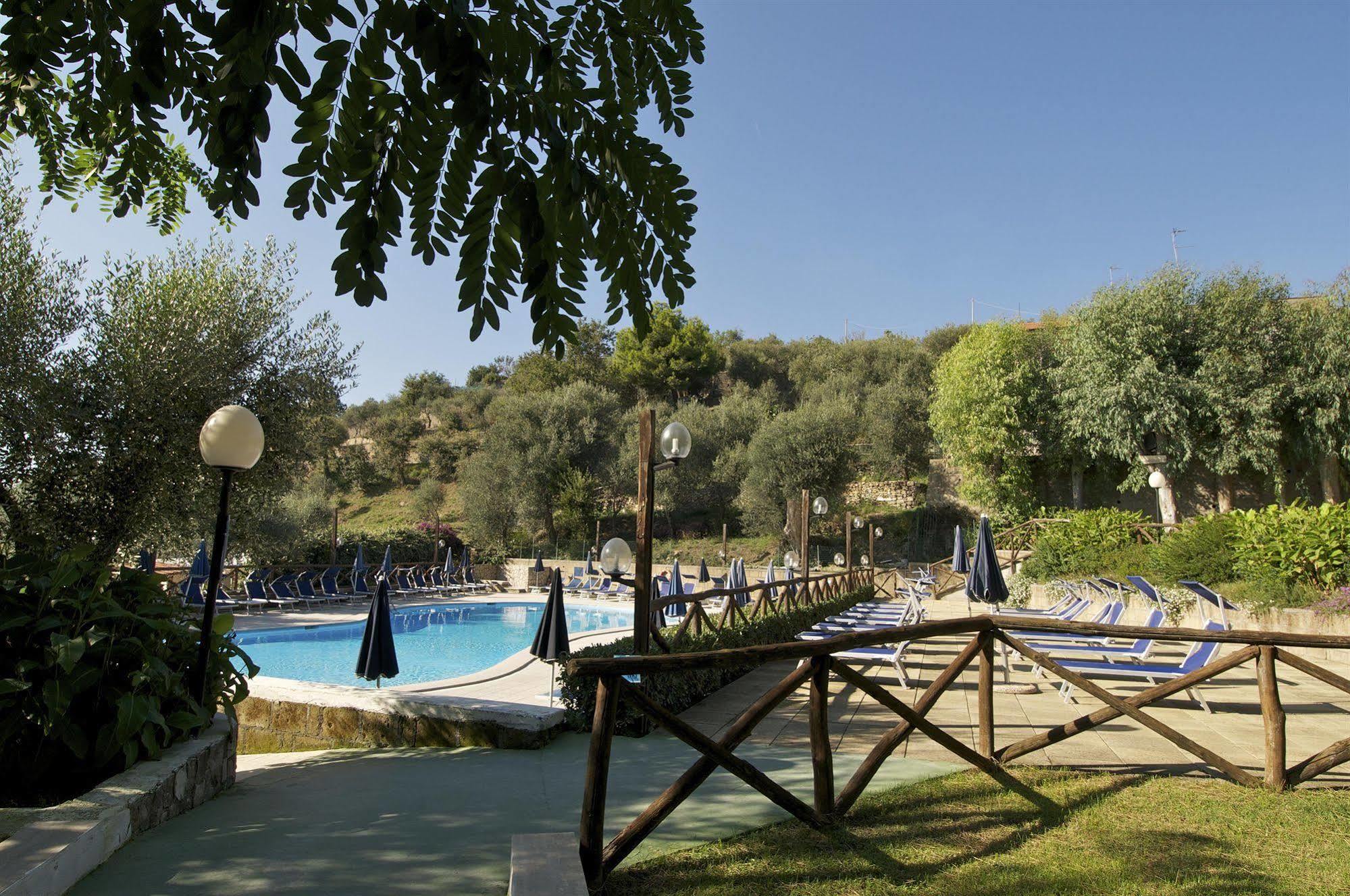 Freedom Holiday Residence Massa Lubrense Exterior photo