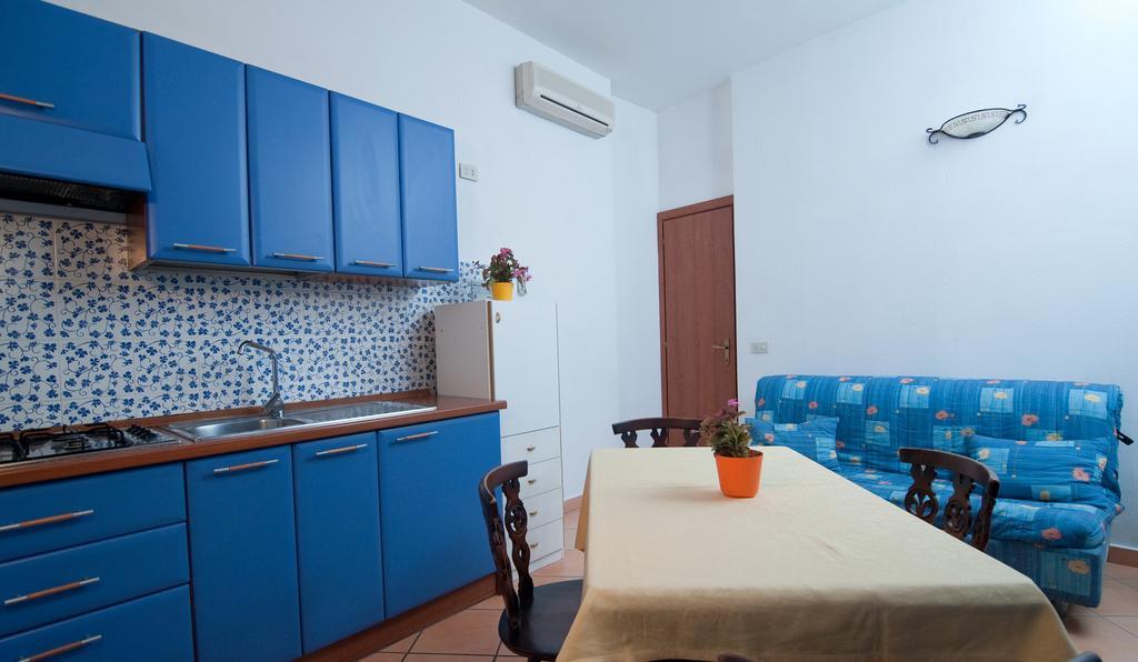 Freedom Holiday Residence Massa Lubrense Room photo
